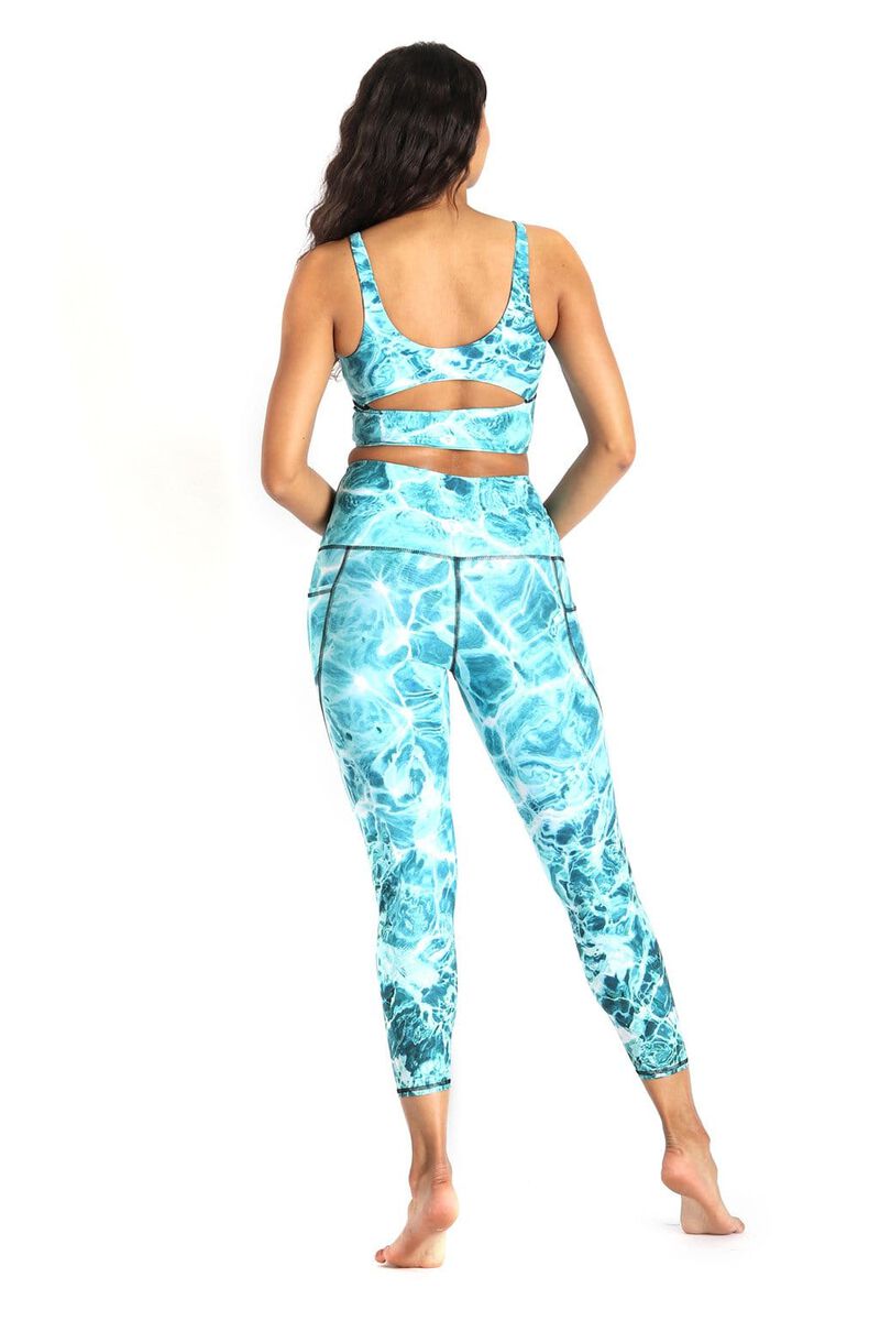 Limitless Sports Bra - Pool Party image number 3