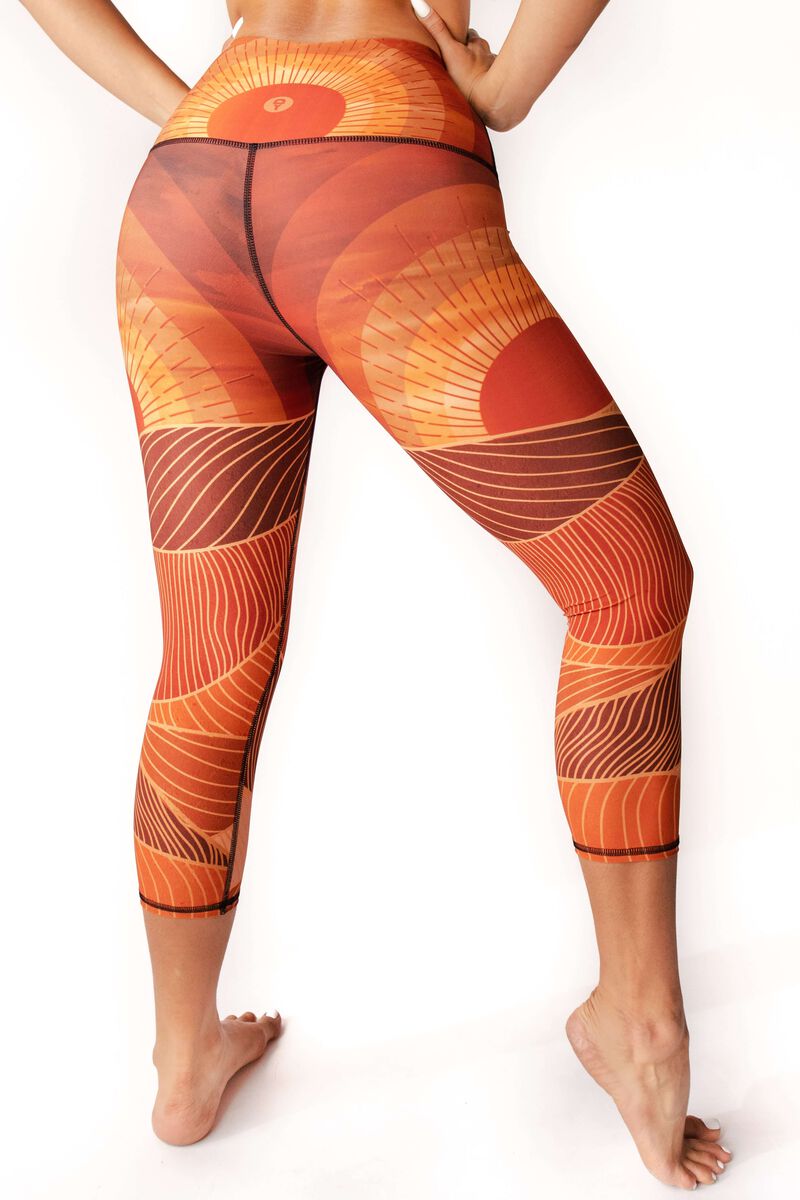 Capri Legging - Light of Day image number 3