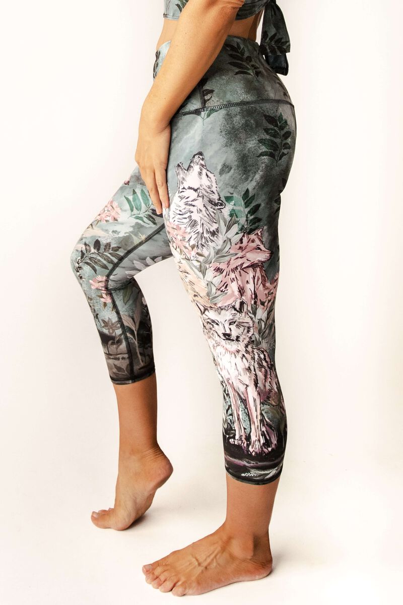 Capri Legging - La Loba image number 1
