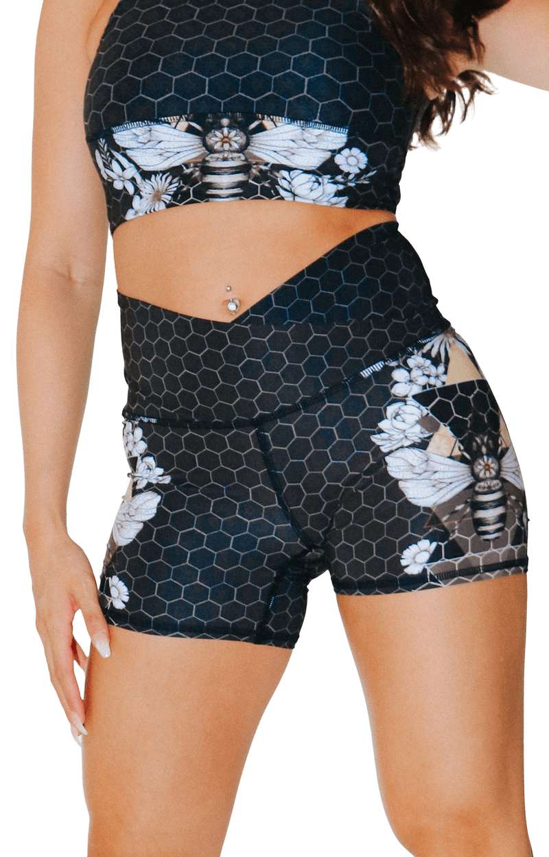 Movement Short - Beeloved Blackout image number 1