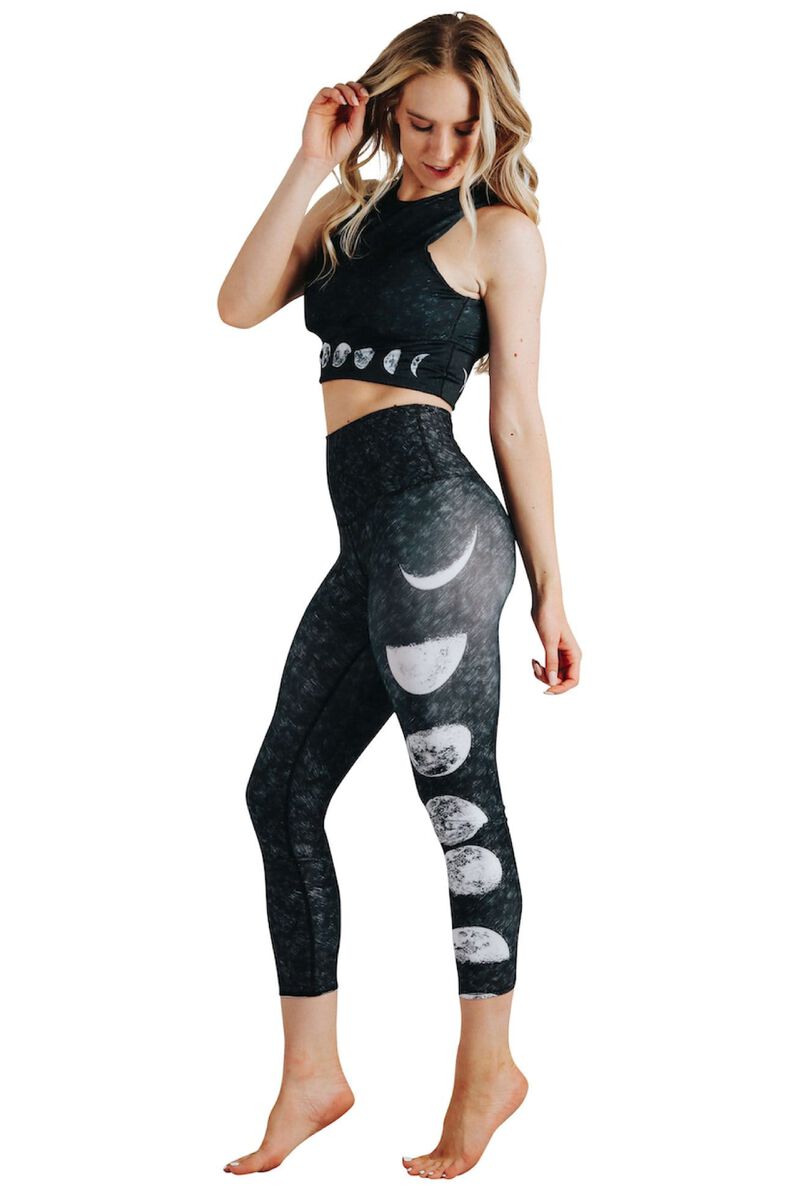 Capri Legging - Just a Dark Moon image number 1