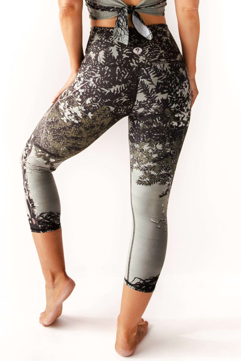 Capri Legging - Transformation image number 3