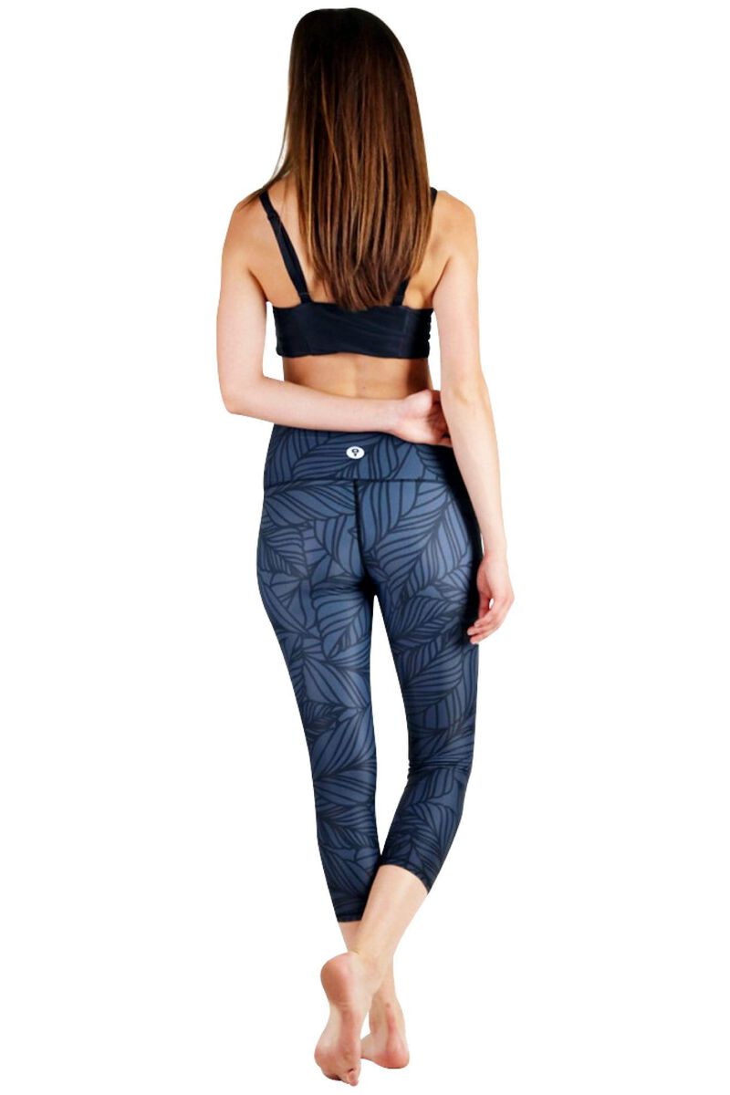 Capri Legging - Canopy in Nocturnal image number 4