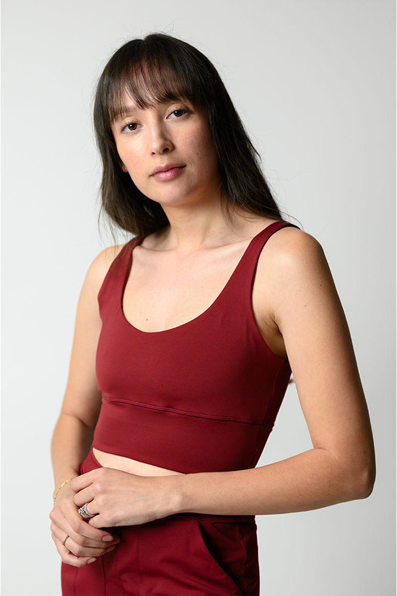 Limitless Sports Bra - Crushed Cherry image number 1