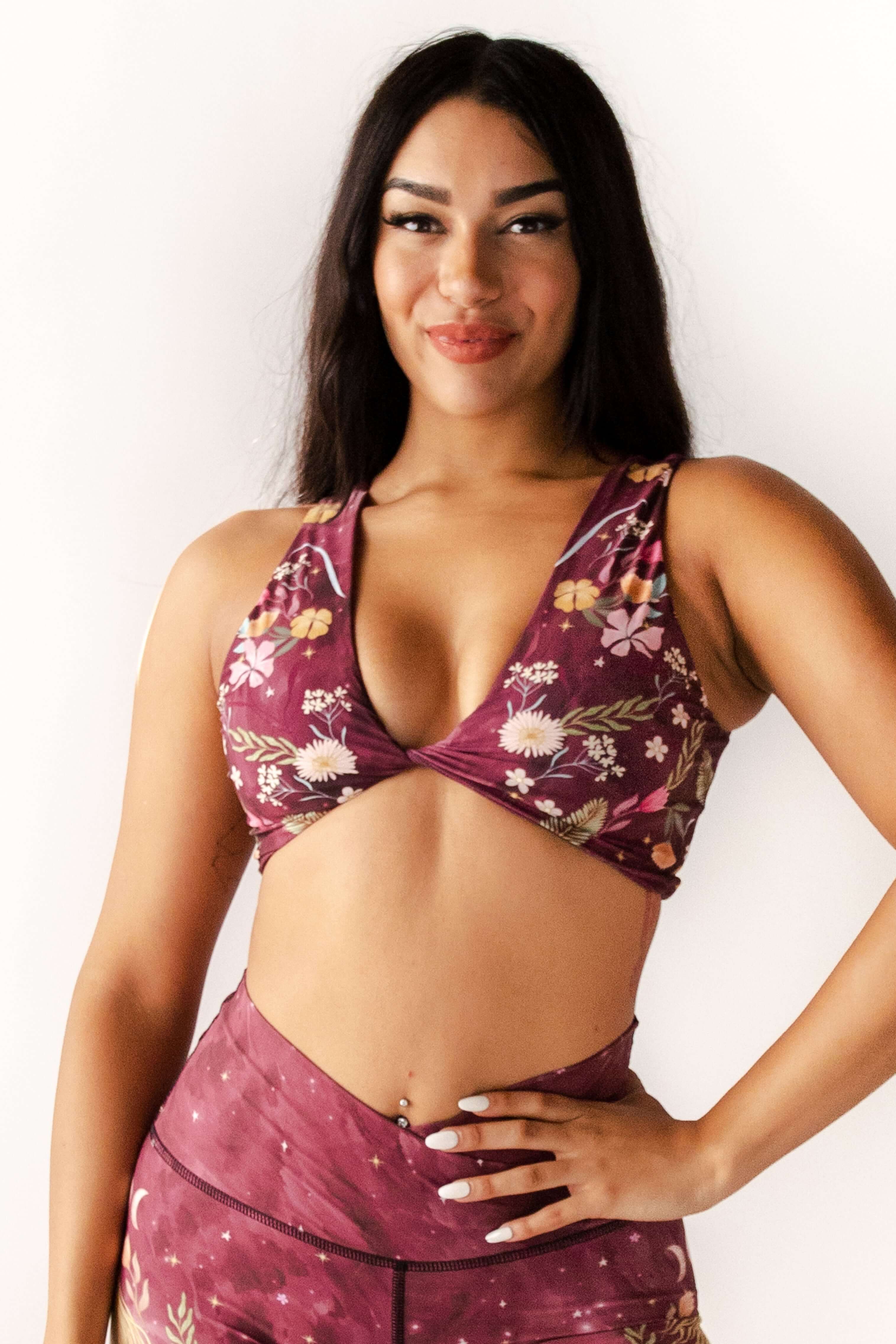 Twist & Turn Bra - The Creator image number 2.0