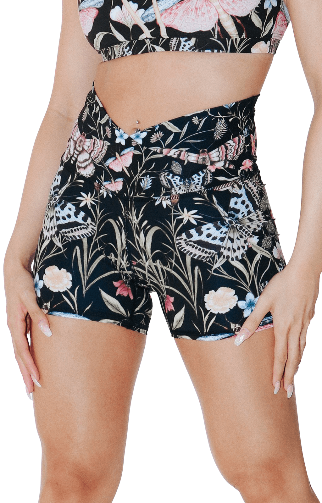 Movement Short - Pretty In Black image number 1.0