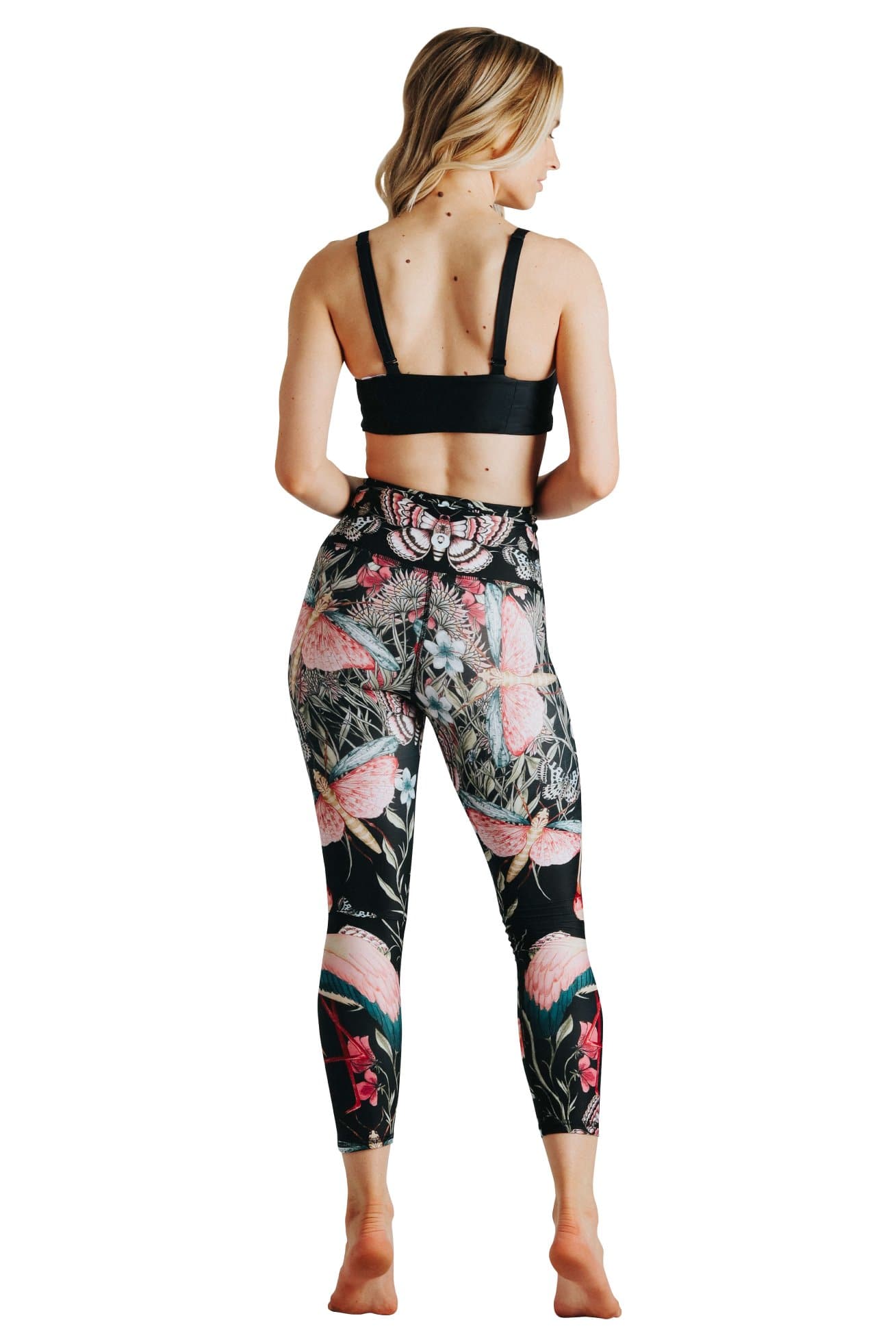 Capri Legging - Pretty In Black image number 4.0