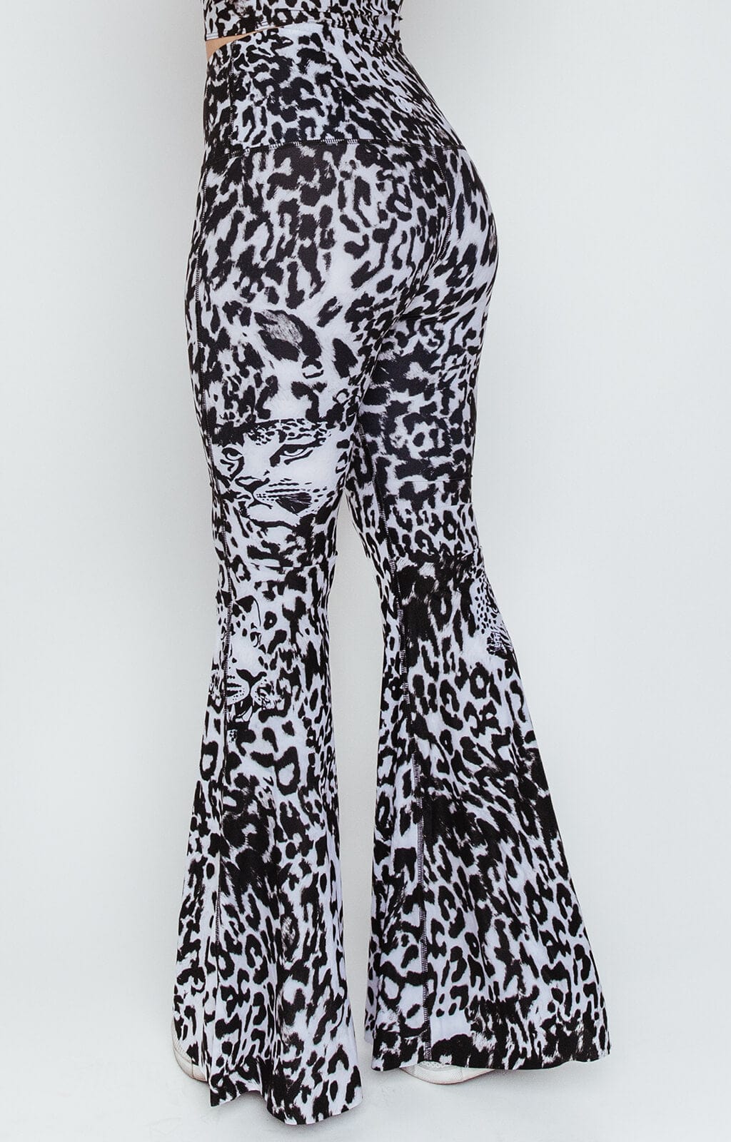 Original Bell - Ghost Leopard image number 3.0