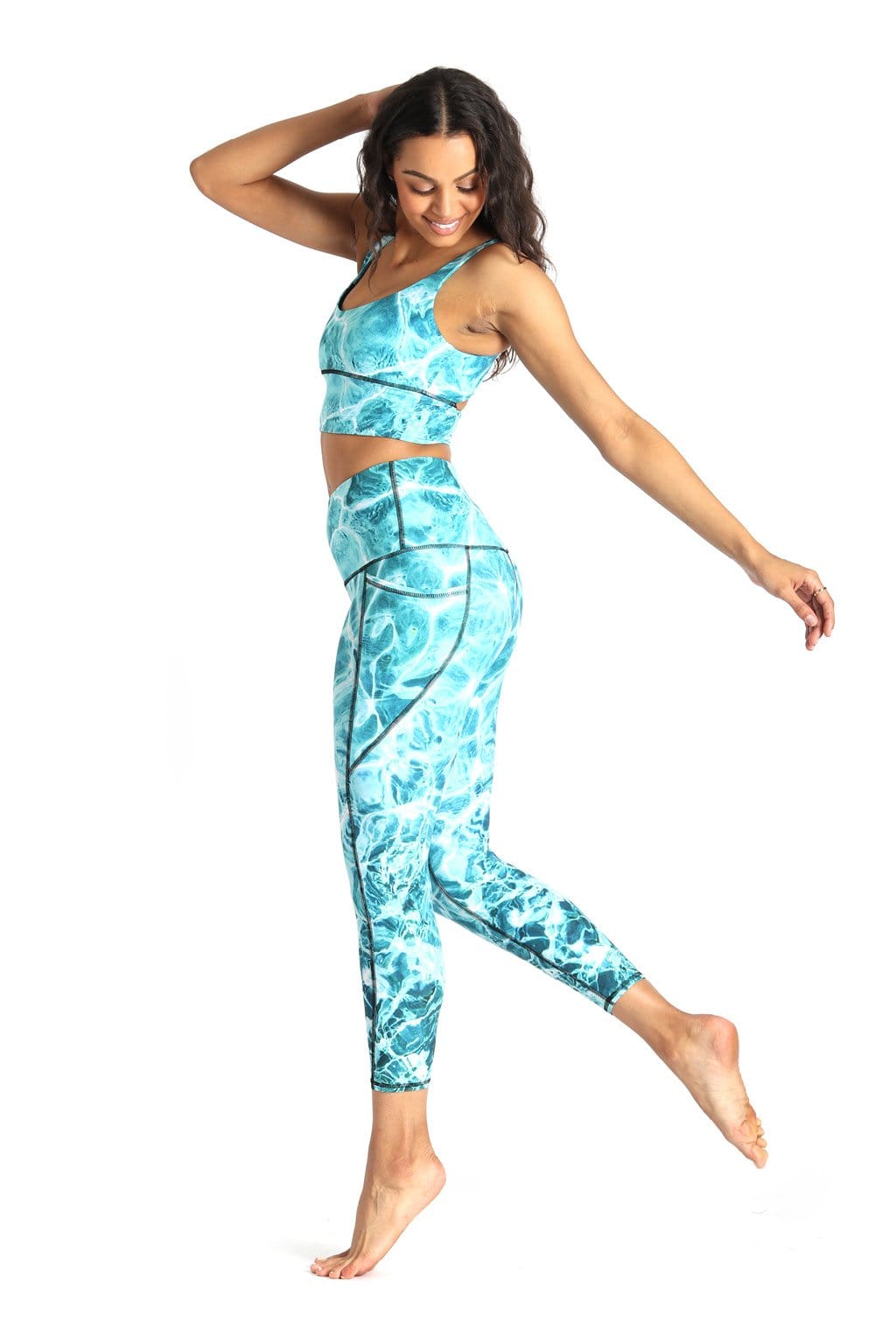Limitless Sports Bra - Pool Party image number 1.0