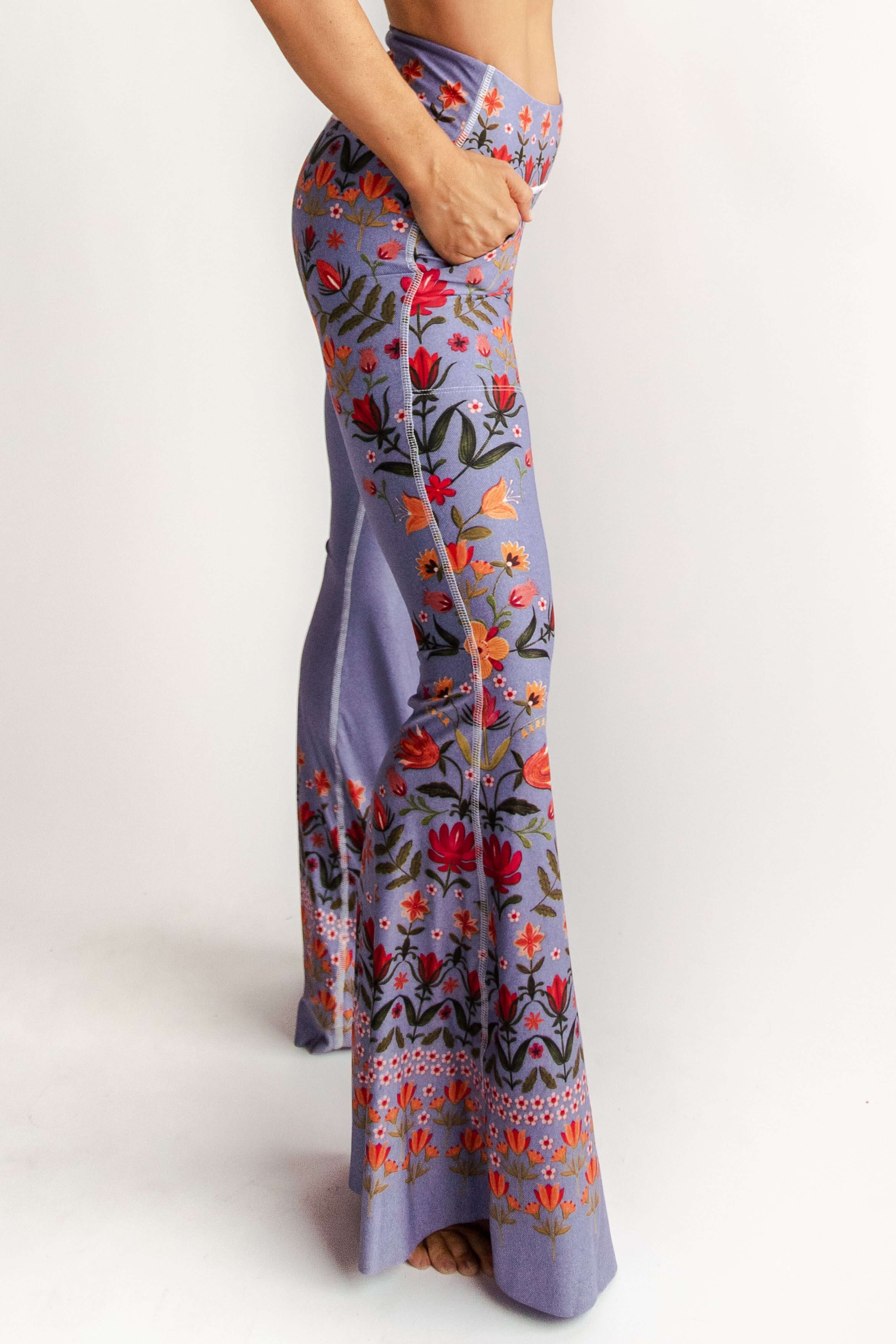 Pocket Bell - Lavender Love image number 2.0