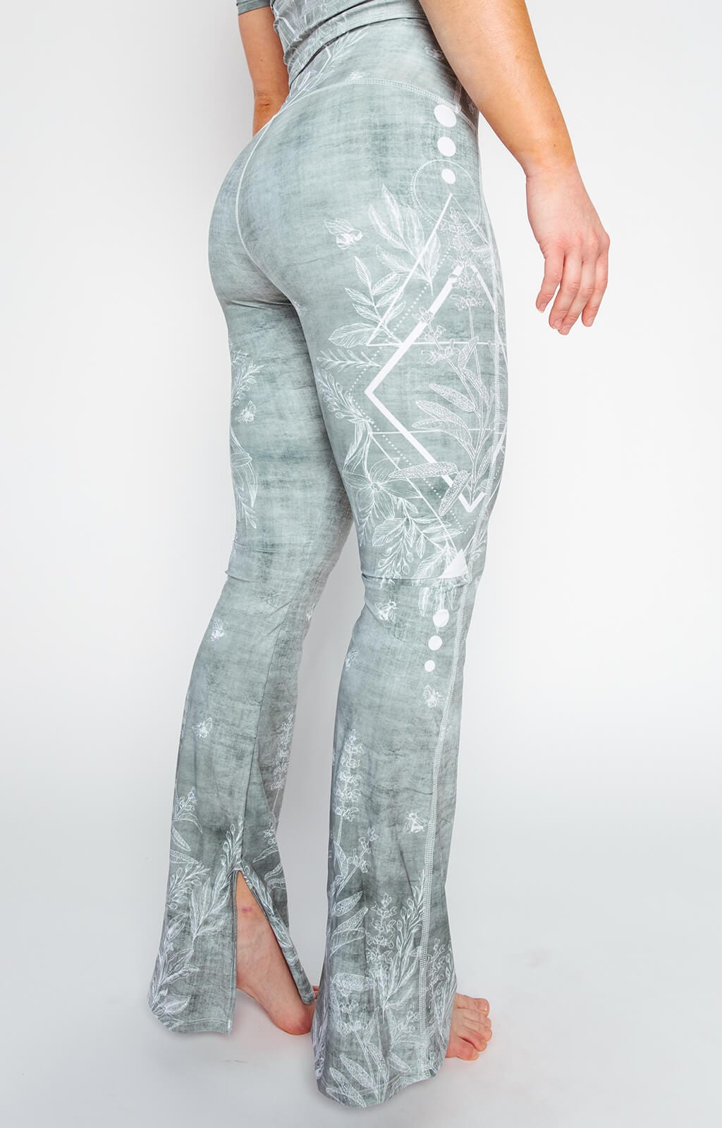 Split 'N Flare Pant - Pure Sage image number 2.0