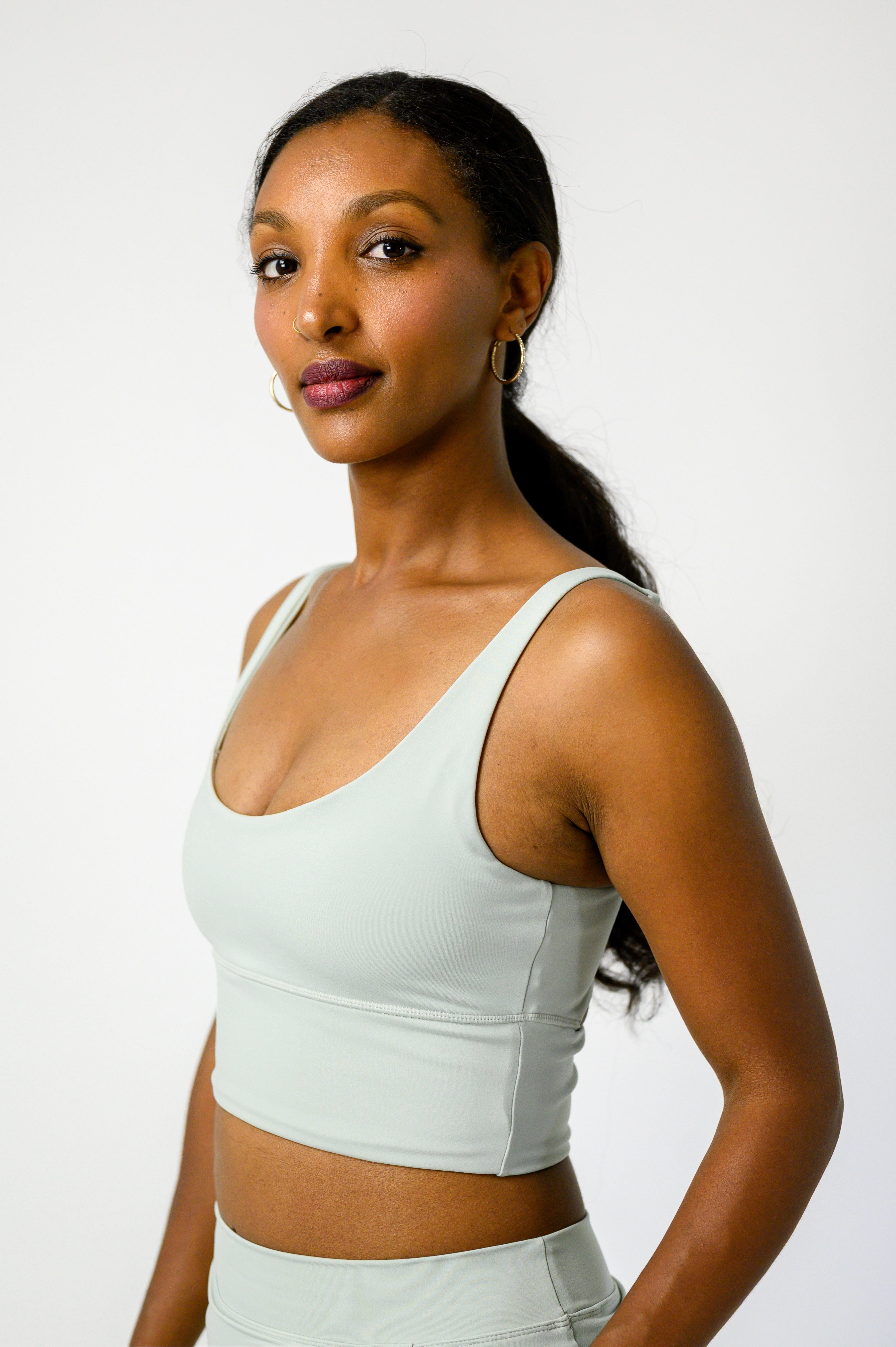 Limitless Sports Bra - Overcast image number 2.0